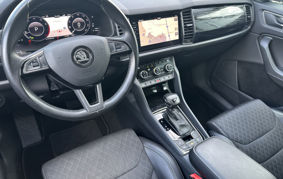 Skoda Kodiaq 2.0 TSI DSG 4x4 7-Sitzer NAV+LED+PANO+VC