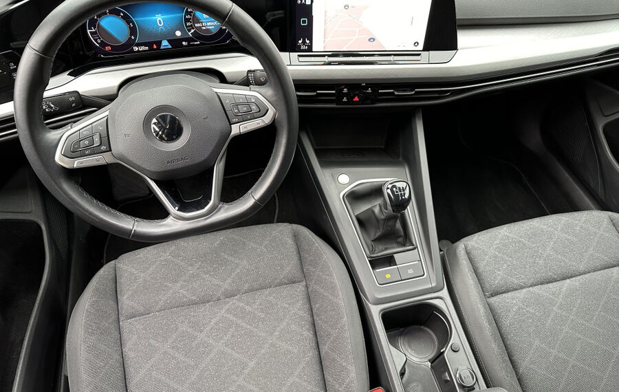 VW Golf 2.0 TDI Life NAV+LED+ACC+CARPLAY+VCOCKPIT  