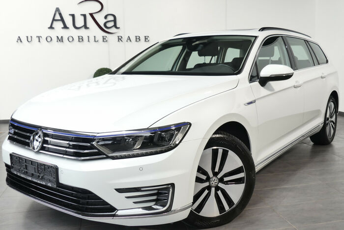 VW Passat GTE 1.4 TSI DSG NAV+LED+PANO+ACC+DIGDISPL