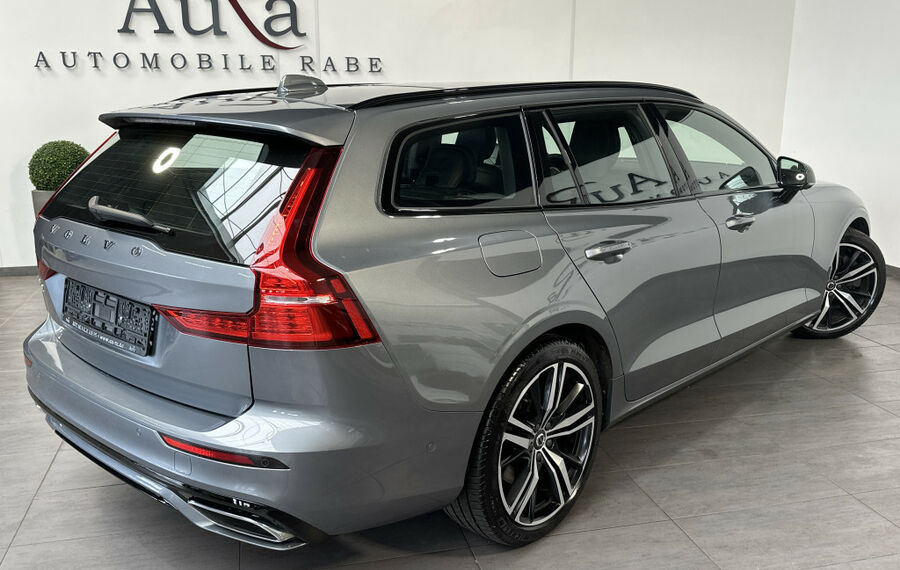 Volvo V60 R Design AWD NAV+LED+PANO+AHK+KAMERA+360GRAD