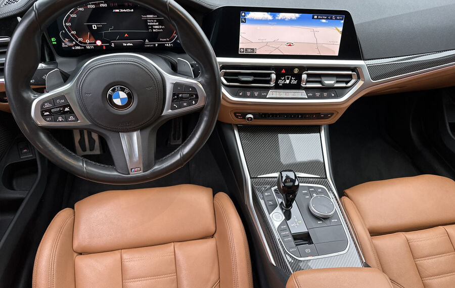 BMW M340d Touring xDrive NAV+LASER+PANO+HEAD-UP+19ZO