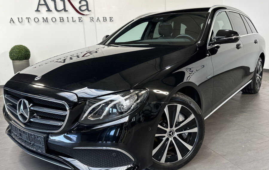 Mercedes-Benz E 300de T Sport NAV+LED+AHK+KAM+CARPLAY+DAB+18ZO