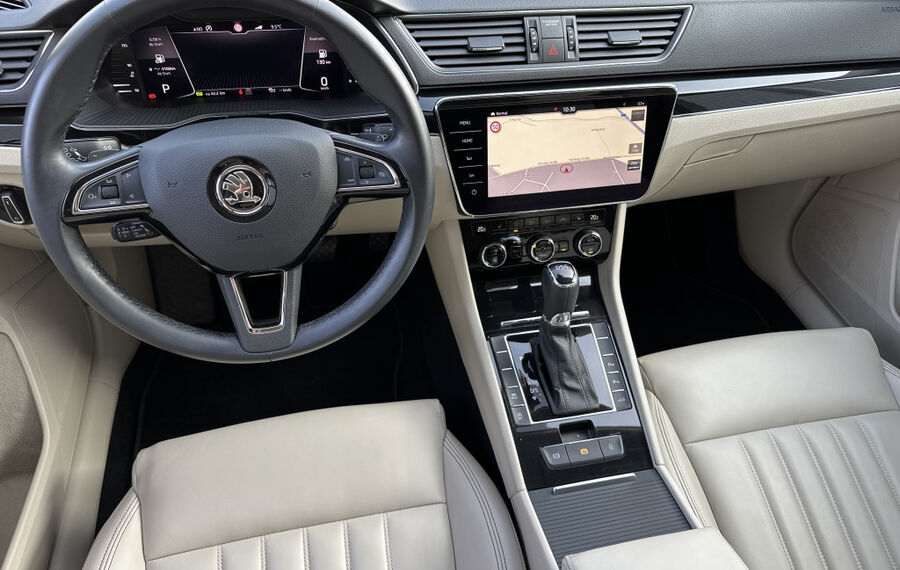 Skoda Superb Combi 1.5 TSI DSG L&K NAV+LED+VCOCK+ACC