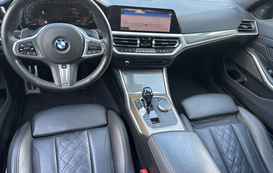 BMW 330d xDrive M-Sport NAV+LASER+PANO+HEAD-UP+AHK