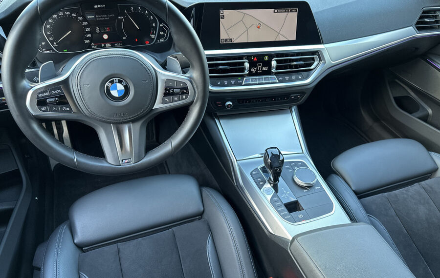 BMW 330e M-Sport NAV+LASER+HEAD-UP+19ZOLL+H&K+DAB+PP