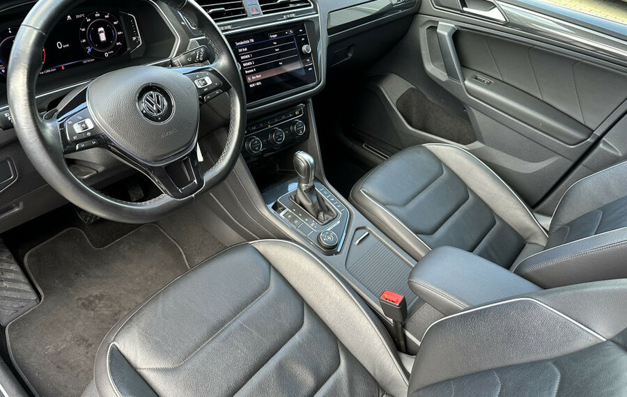 VW Tiguan 2.0 TSI DSG R-Line 4M NAV+LED+AHK+VCOCK  