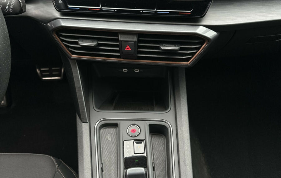 Cupra Leon Sportstourer 1.4 E-Hybrid NAV+LED+V-COCKPIT