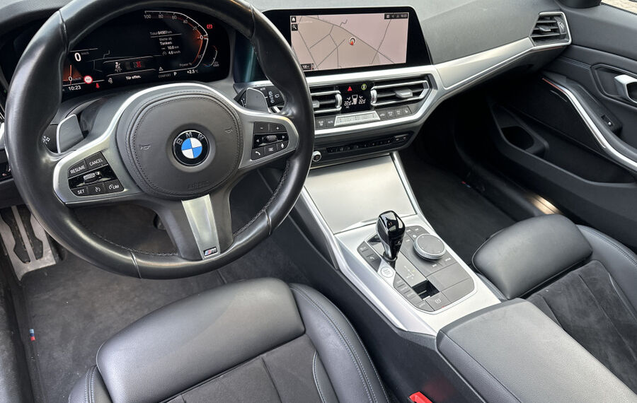 BMW 330d Touring xDrive M-Sport NAV+LED+PANO+19ZO+PP