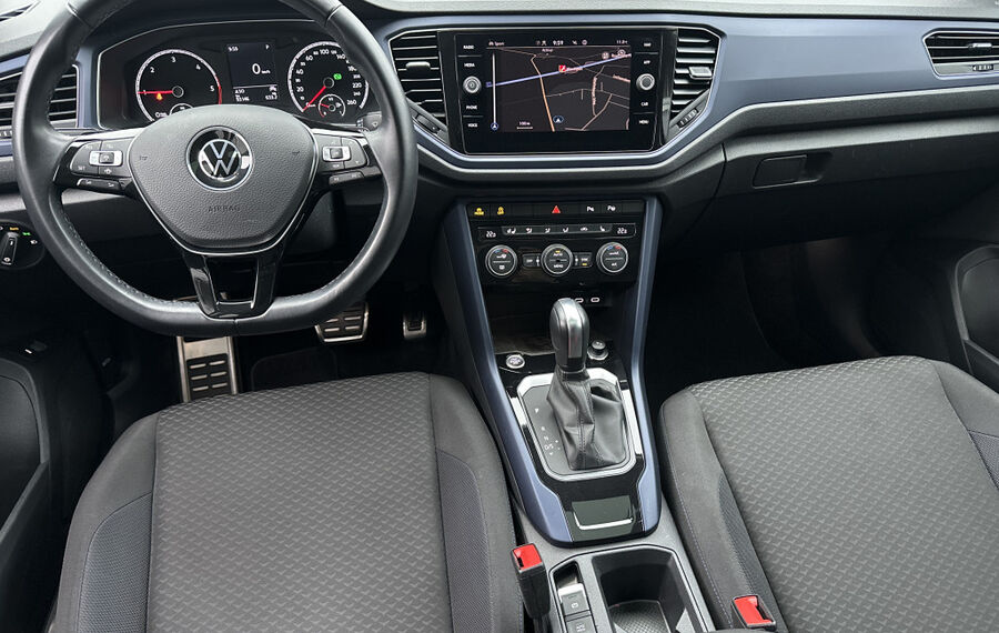 VW T-Roc 2.0 TDI DSG R-Line NAV+LED+AHK+ACC+PANO+SH