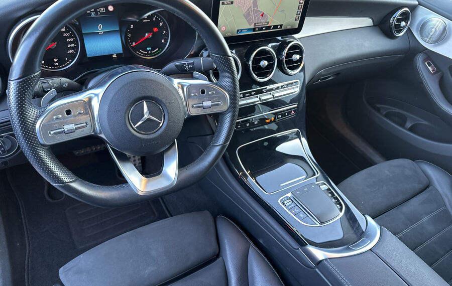 Mercedes-Benz GLC 300e 4Matic AMG-Line NAV+LED+360°+BURMESTER