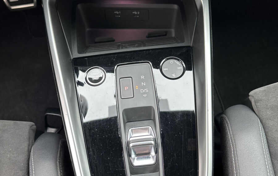 Audi A3 SpB 35 TDI Aut. S-Line NAV+LED+ACC+V-COCKPIT