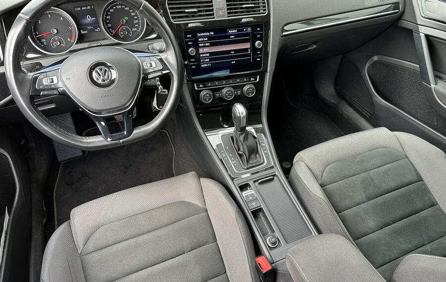 VW Golf Variant 2.0 TDI DSG Highline NAV+LED+ACC+PP