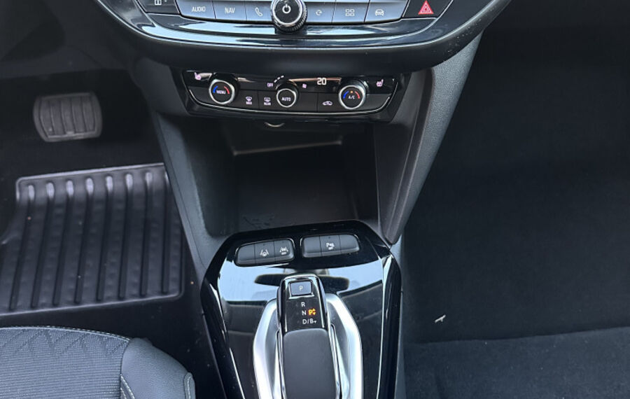 Opel Corsa e Elegance NAV+LED+CARPLAY+DAB+180°+ACC+PP