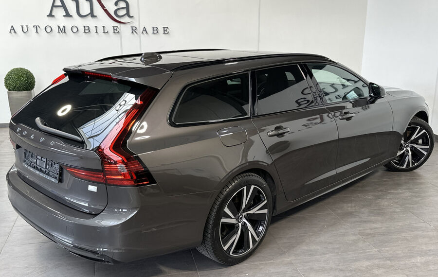 Volvo V90 T6 Plus Dark Recharge AWD NAV+LED+PANO+AHK