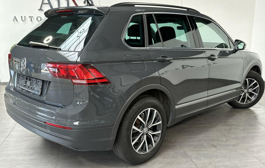 VW Tiguan 2.0 TDI DSG CL NAV+AHK+ACC+HEADUP+SHZ+APS