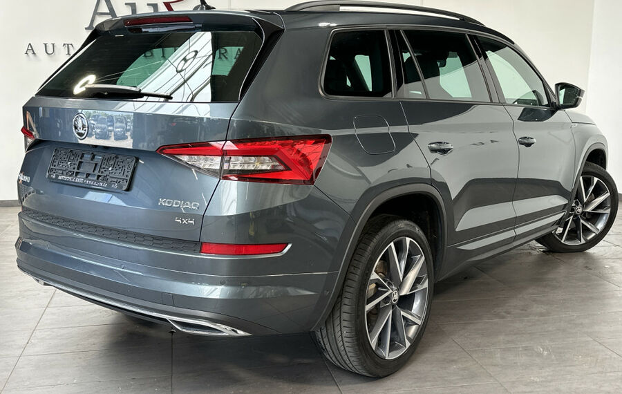 Skoda Kodiaq 2.0 TDI SportLine 4x4 NAV+LED+AHK+PANORAMA