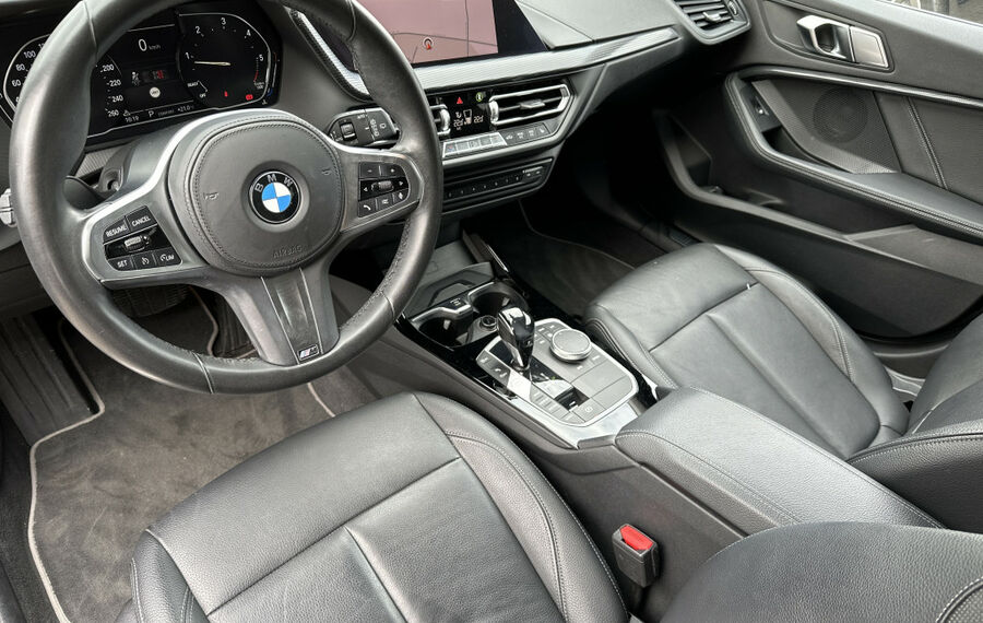 BMW 120d xDrive 5-Türer Luxury-Line NAV+LED+HEAD-UP