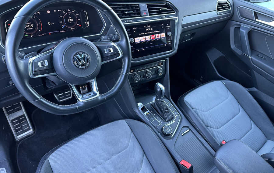 VW Tiguan Allspace R-Line NAV+LED+PANO+AHK+360°+ACC