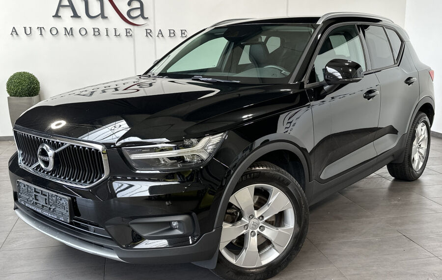 Volvo XC40 2.0 D4 Momentum AWD NAV+LED+KAMERA+AHK+18ZO