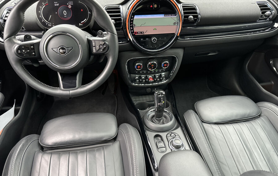 MINI Cooper S Clubman All4 NAV+LED+ACC+PANO+18ZOLL+PP