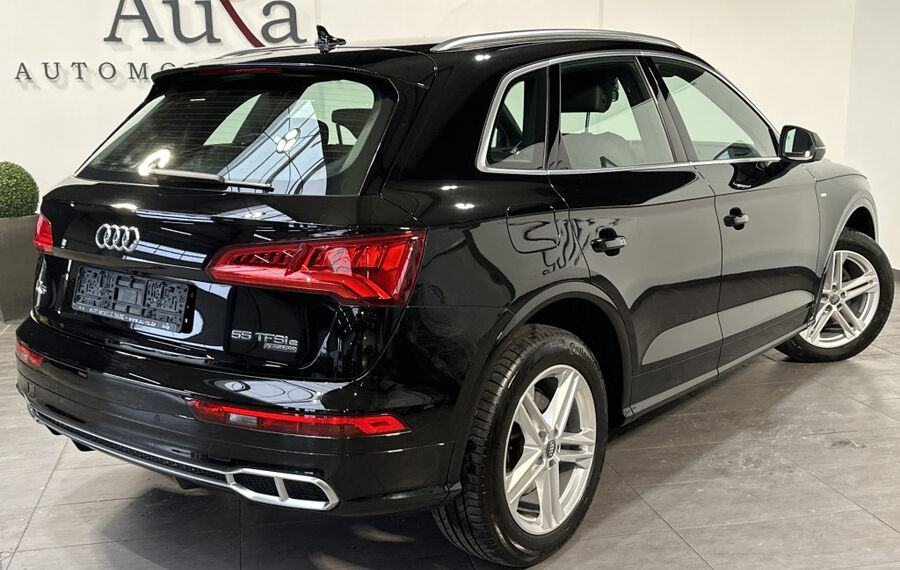 Audi Q5 55 TFSIe Quattro S-Line NAV+LED+KAMERA+ACC+VC