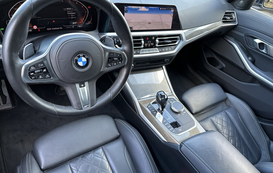 BMW 330d xDrive M-Sport NAV+LASER+PANO+HEAD-UP+AHK