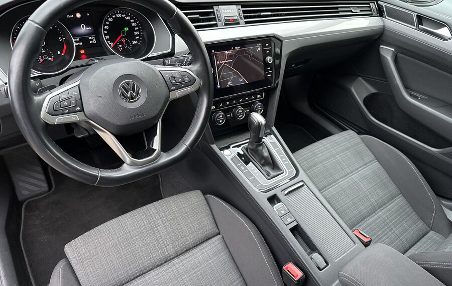 VW Passat Variant 2.0 TDI DSG Business NAV+LED+KAM