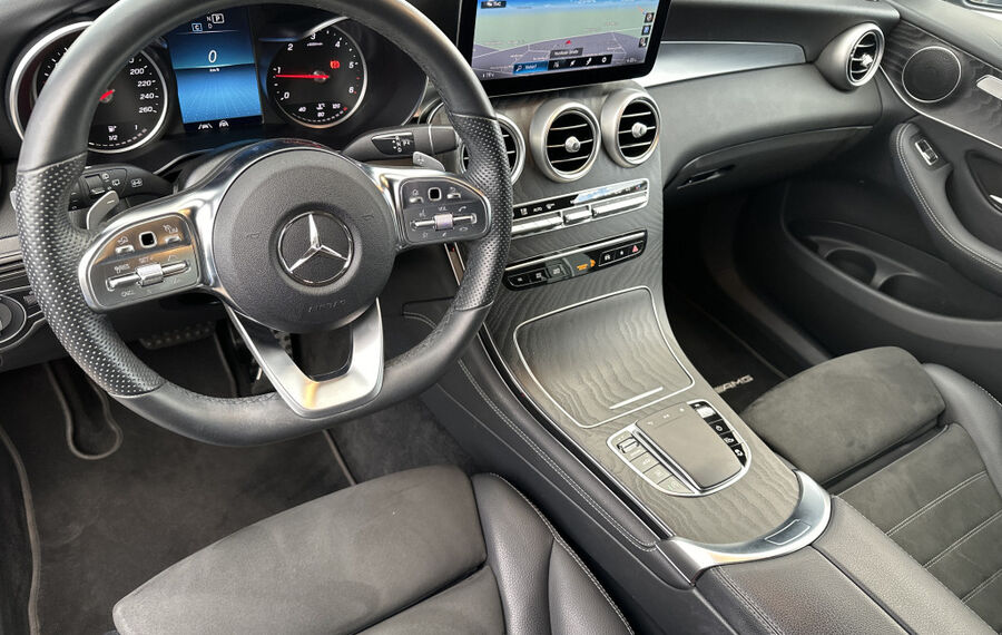 Mercedes-Benz GLC 300d 4Matic AMG-Line NAV+LED+AHK+KAMERA+19ZO