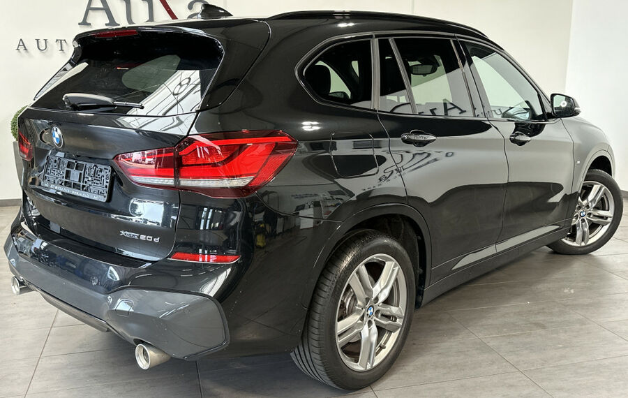 BMW X1 xDrive20d M-Sport NAV+LED+AHK+PANO+KAMERA+1HD