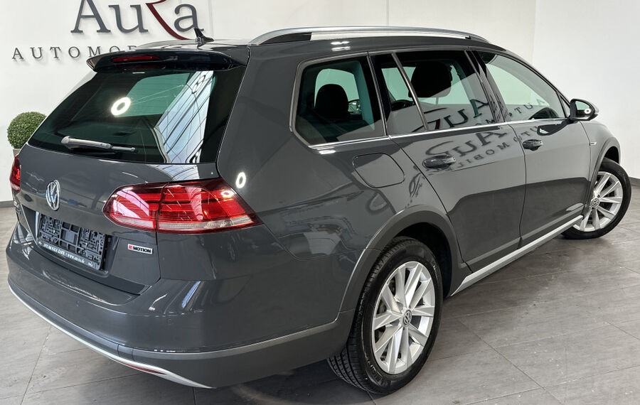 VW Golf Alltrack 2.0 TDI 4M DSG NAV+LED+ACC+18ZO+PP