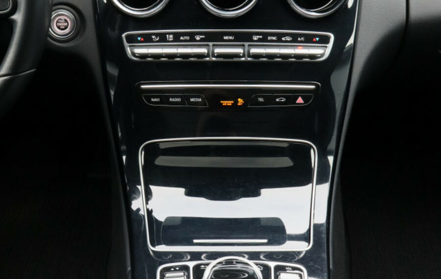 Mercedes-Benz C 220 d T 9G-T Avantgarde NAV+LED+PANO+KAM+DISTR