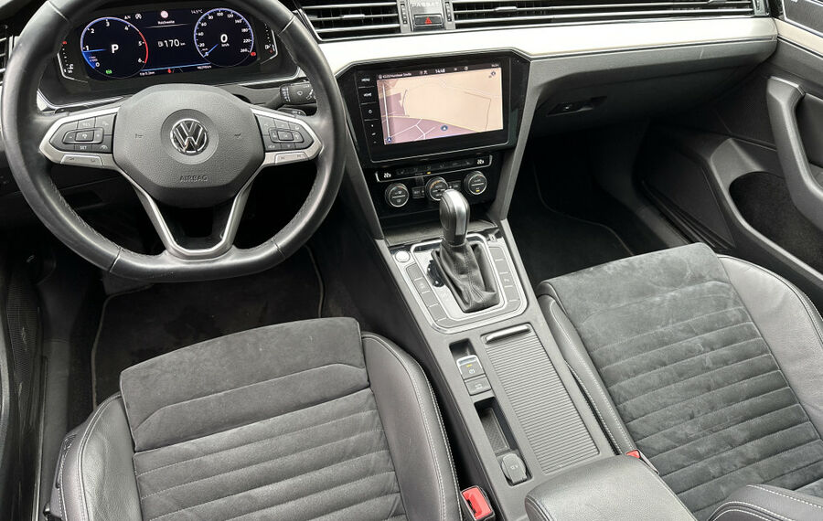 VW Passat Variant 2.0 TDI DSG Elegance NAV+LED+18ZO