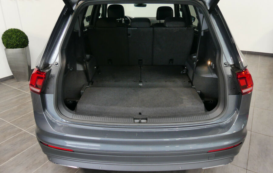 VW Tiguan Allspace 1.5 TSI 7-Sitzer United NAV+18ZO