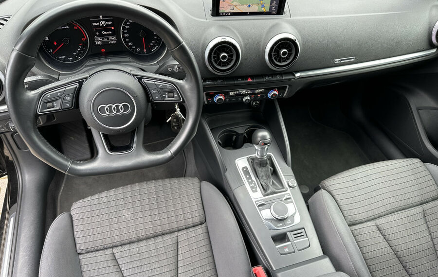 Audi A3 SpB 35 TDI Sport Aut. NAV+LED+18ZOLL+SHZ+1HD