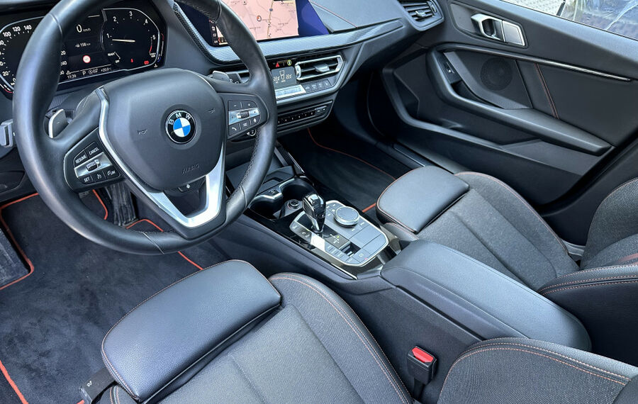 BMW 120d xDrive Sport-Line NAV+LED+PANO+18ZO+WLAN+PP