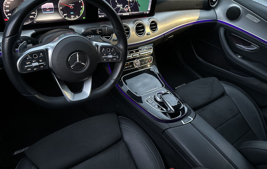 Mercedes-Benz E 300de T AMG-Line NAV+LED+KAMERA+WIDESCREEN+1HD