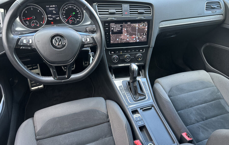 VW Golf Alltrack 2.0 TDI 4M DSG NAV+LED+ACC+18ZO+PP