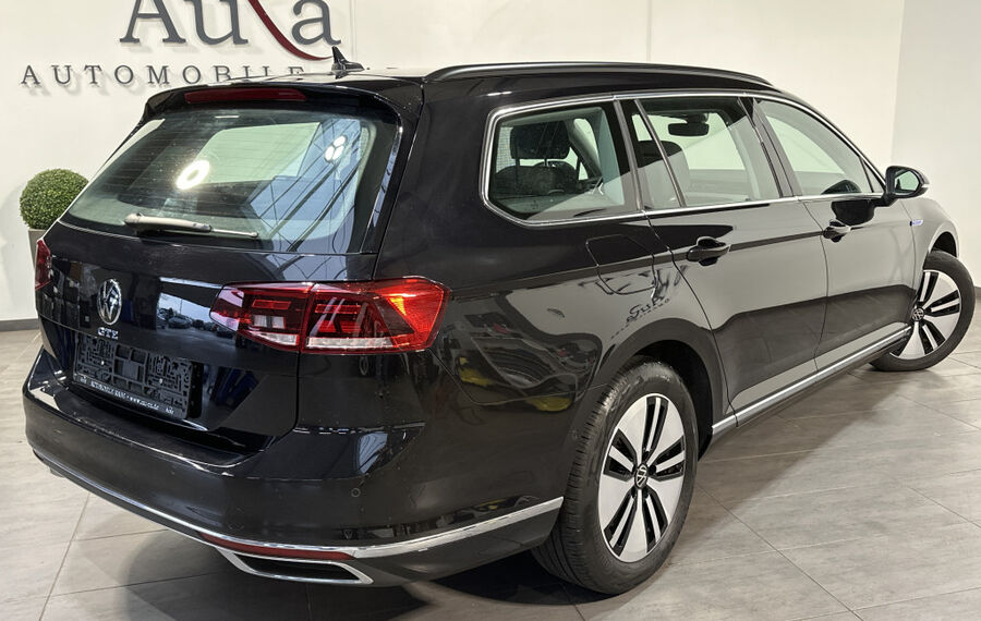 VW Passat Variant 1.4 TSI GTE NAV+LED+AHK+360°+ACC 