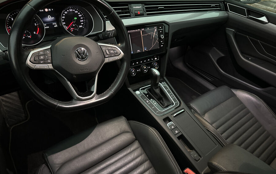 VW Passat Variant 2.0 TDI DSG Business NAV+LED+KAM