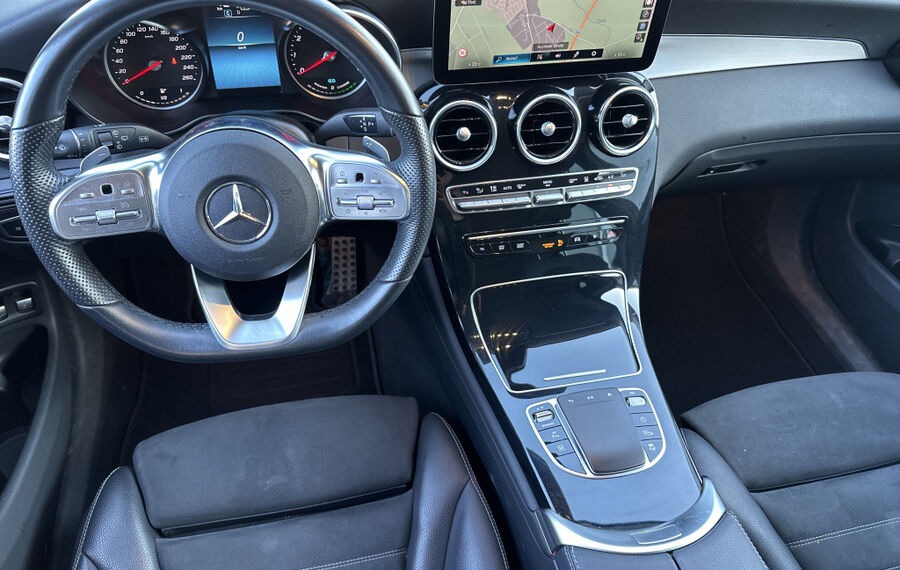 Mercedes-Benz GLC 300e 4Matic AMG-Line NAV+LED+360°+BURMESTER