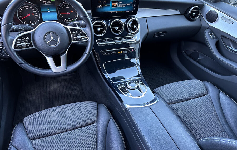 Mercedes-Benz C 300de T Avantgarde NAV+LED+KAMERA+18ZO+CARPLAY