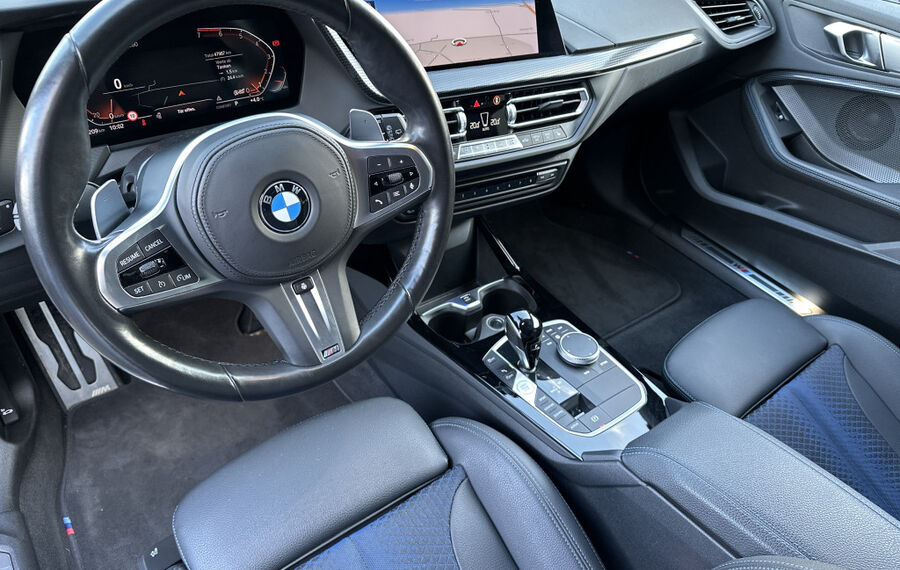 BMW 120i M-Sport Aut. NAV+LED+KAMERA+HEAD-UP+19ZOLL