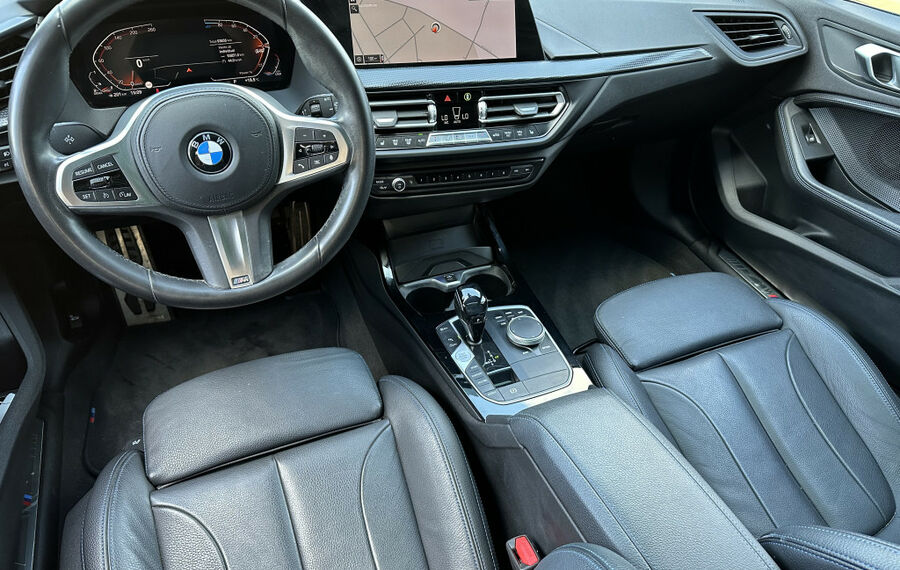 BMW 120d M-Sport Aut. NAV+LED+PANO+CARPLAY+HIFI+KAM