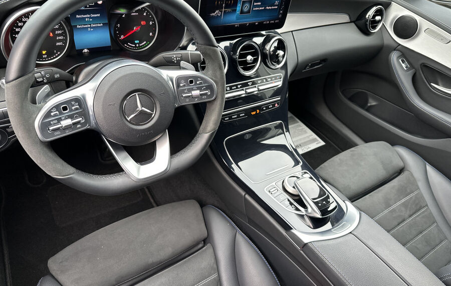 Mercedes-Benz C 300de T AMG-Line NAV+LED+DISTRONIC+360°+18ZOLL