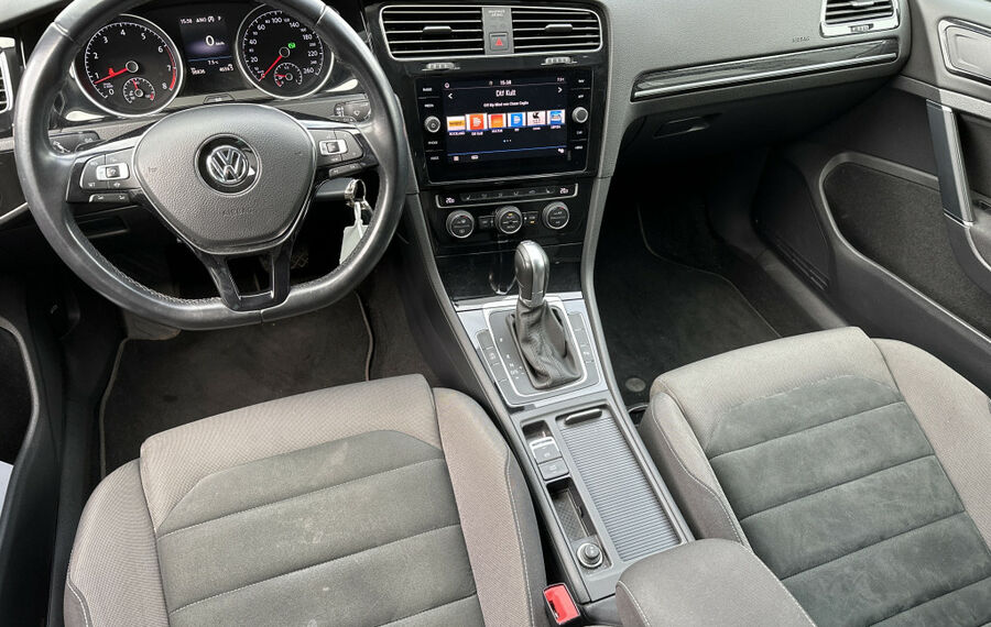 VW Golf Variant 1.5 TSI DSG R-Line NAV+LED+ACC+18ZO