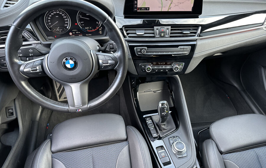 BMW X1 xDrive20d M-Sport NAV+LED+AHK+KAMERA+18ZO+1HD