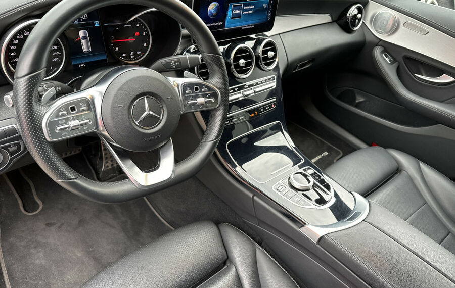 Mercedes-Benz C 300 d T AMG-Line NAV+LED+BURMESTER+KAMERA+18ZO