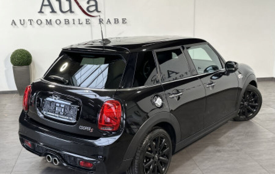 MINI Cooper S Black NAV+LED+HEAD-UP+PANO+H&K+CARPLAY