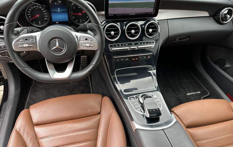 Mercedes-Benz C 220 d T 4M AMG-Line NAV+LED+PANO+DISTRONIC+1HD