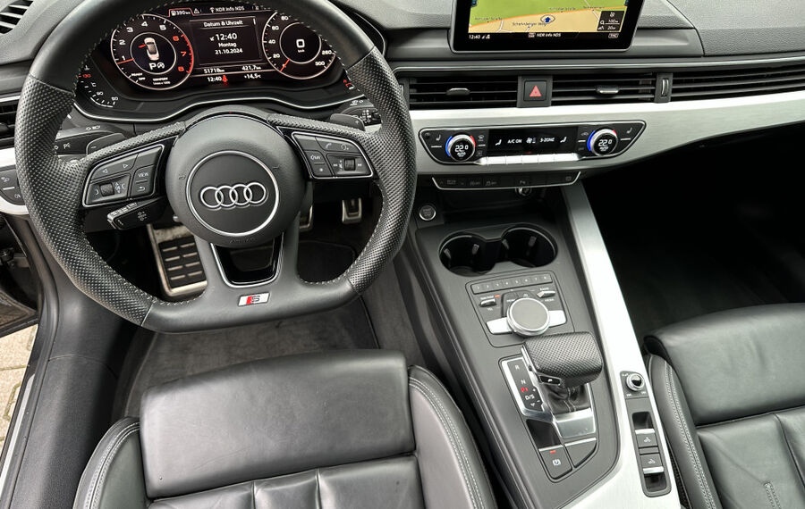 Audi A5 40 TFSI S-Line Cabrio NAV+LED+AHK+VCOCKPIT+PP